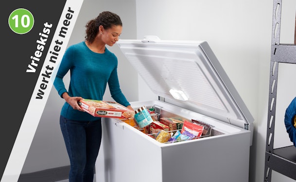Vrieskist waarin producten diep liggen en lastig bereikbaar zijn
