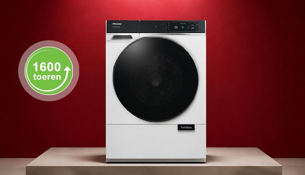 Miele wasmachine die op 1600 toeren centrifugeert zodat de was droger uit de trommel komt