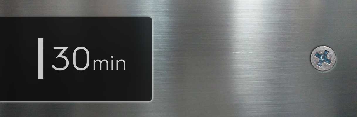 AEG vaatwasser display toont 30min programma selectie op zwart scherm