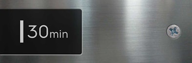 AEG vaatwasser display toont 30min programma selectie op zwart scherm