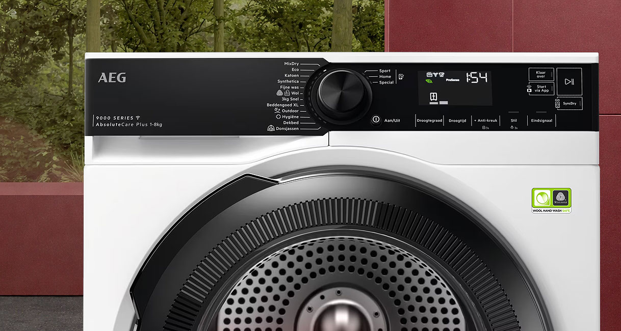 AEG 9000 serie warmtepompdroger met AbsoluteCare Pro display en Woolmark certificering voor het drogen van dons, wol en zijde