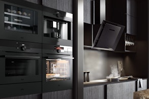 AEG Matt Black Range - Keukenapparatuur met een matte zwarte glasafwerking
