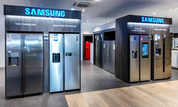 Amerikaanse koelkasten van Samsung in onze showroom.