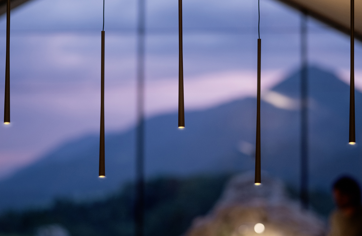 BORA STARS: het variabele verticale verlichtingssysteem.