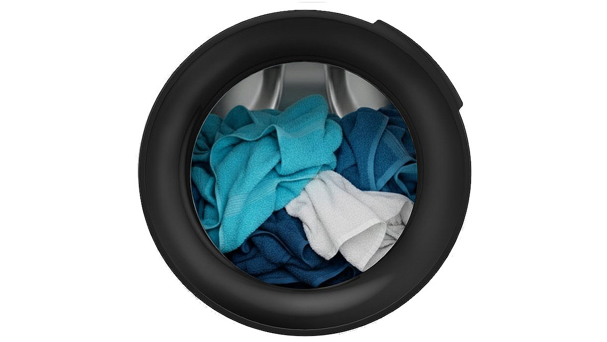 Beko wasmachine met EnergySpin-technologie en wasgoed in de trommel voor energiezuinig wassen.