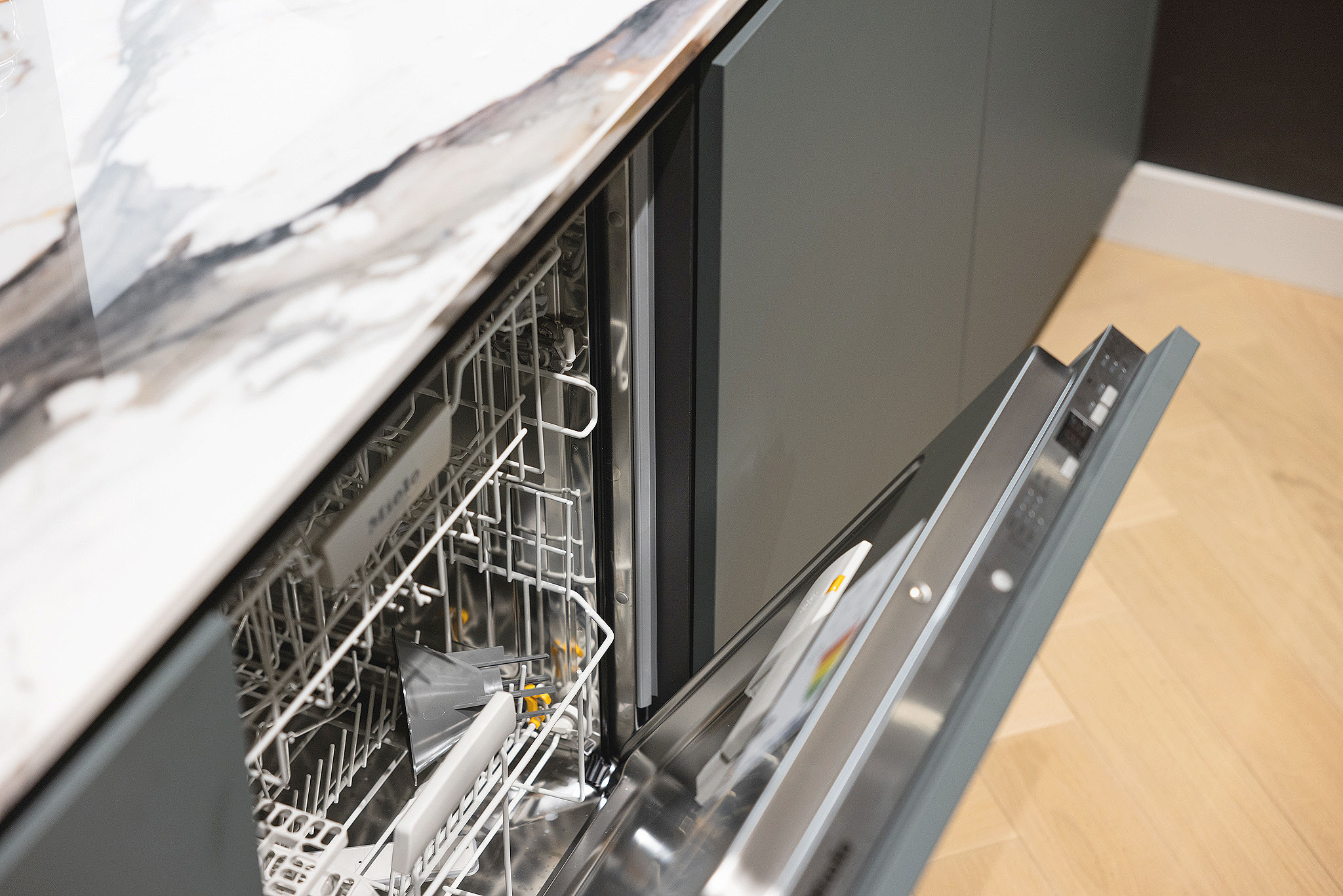 De volledig geïntegreerde Miele vaatwasser is van absolute topklasse.