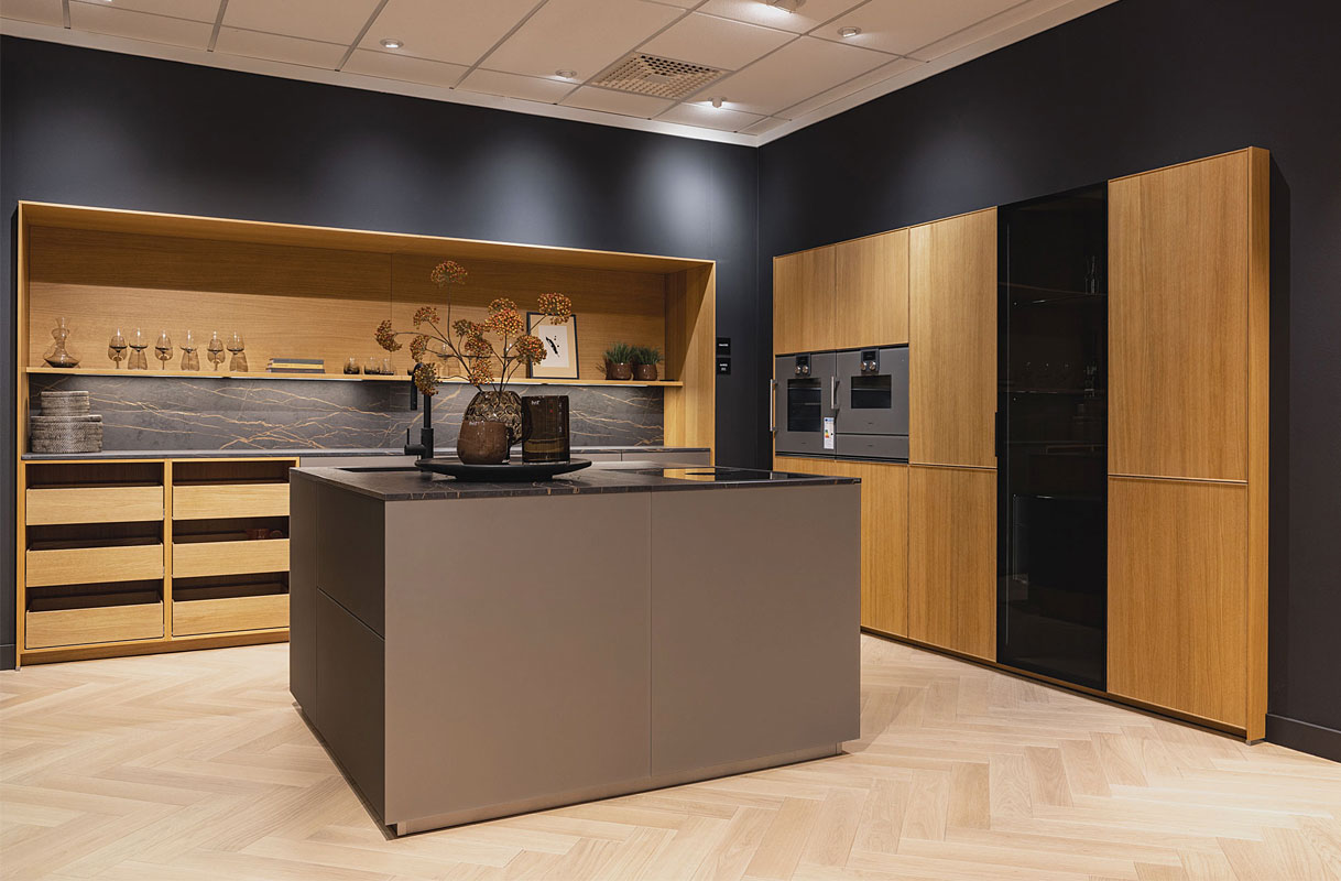 Eigenzinnig samengesteld keukenontwerp