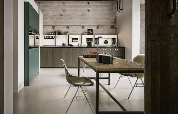 Houtstructuur en Cobalt Green Matt in balans