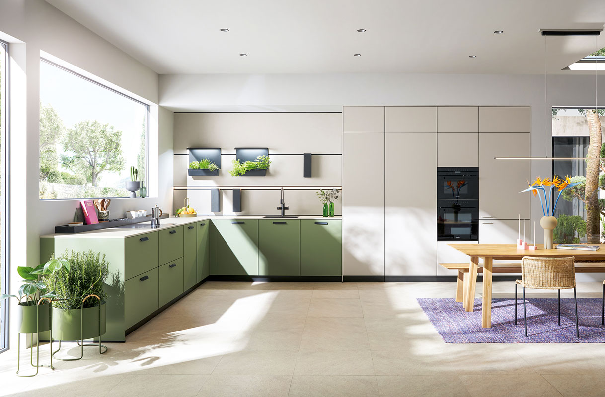 Mediterrane keukensfeer met linoleum fronten