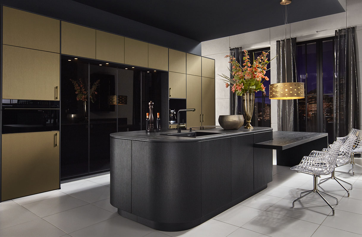 Organische donkere chique opstelling