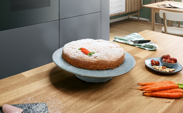 PerfectBake Plus regelt zelf de instellingen en vertelt je wanneer je gerecht uit de oven kan.