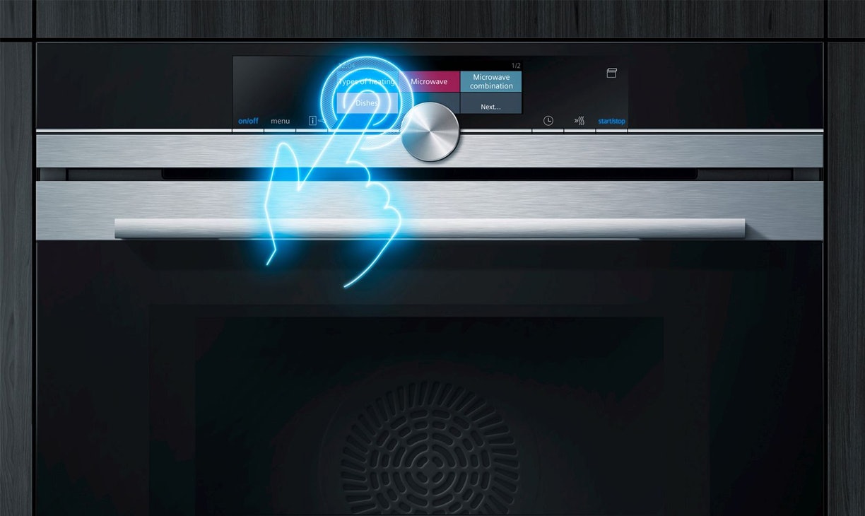 Een oven bedienen was nog nooit zo makkelijk: TFT-touchdisplay Plus.