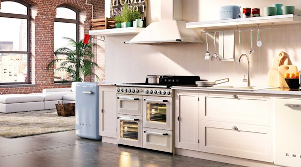 Fornuis en afzuigkap uit de Victoria-collectie