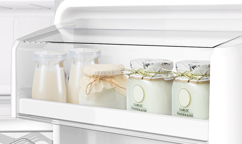 Zuivelcompartiment-in-koelkastdeur