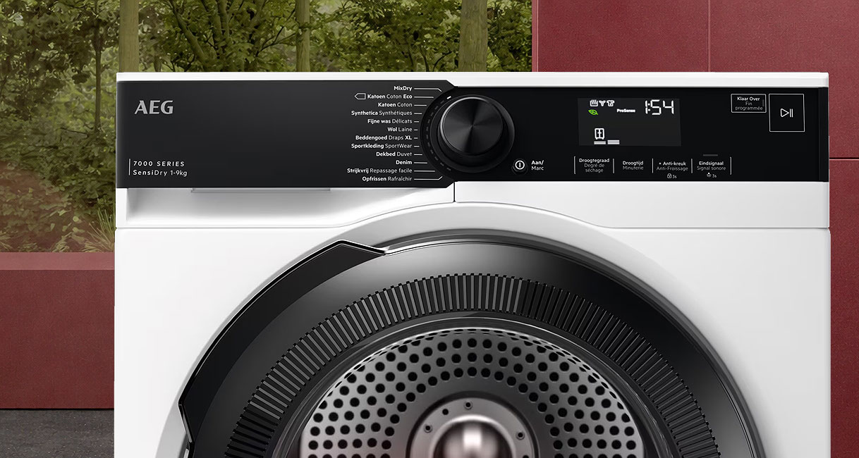 AEG 7000 serie warmtepompdroger met SensiDry display en uitgebreid programmaoverzicht voor zacht en energiezuinig drogen