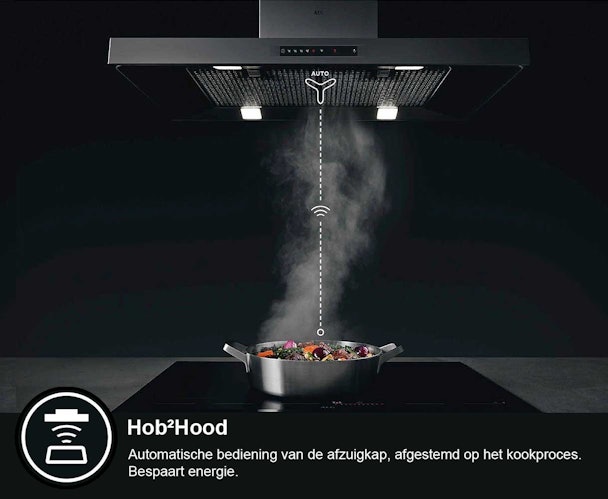 AEG Hob2Hood schakelt automatisch in bij stoom en past zich aan het kookproces aan.