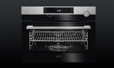 AEG stoomoven