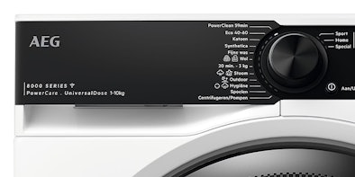 Voorzijde van AEG wasautomaat met bedieningspaneel en programmaknop