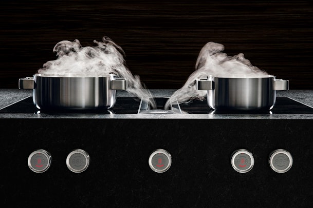 Afzuiging gebeurt bij BORA direct bij het kookveld.