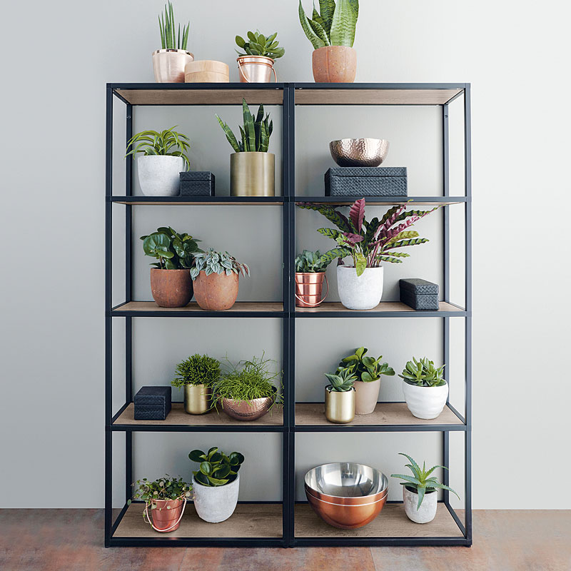 Aluminium open kast in een woonruimte