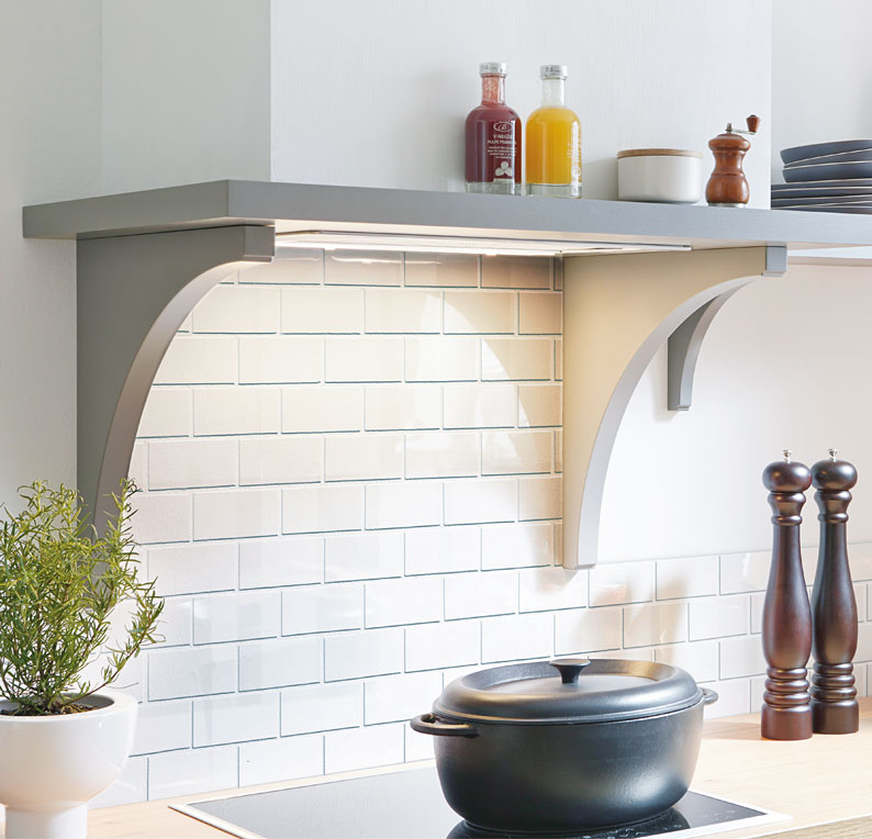 Authentieke achterwand met tegels