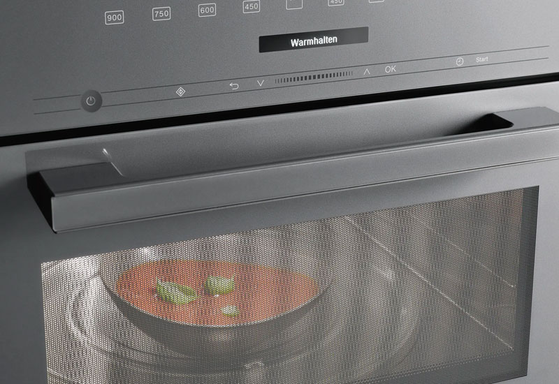 Miele inbouwmagnetron met automatische warmhoudfunctie voor constante serveertemperatuur