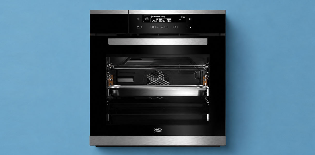 Beko combi-stoomoven met display voor bereidingen met stoom en hetelucht