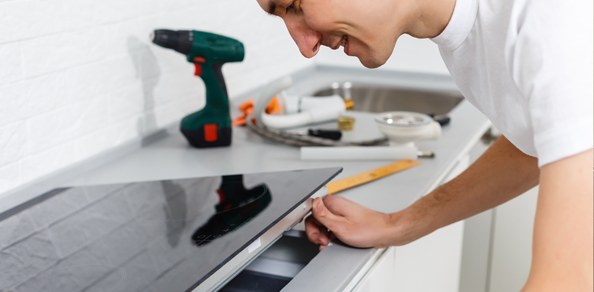 Doe-het-zelf keuken installatie.