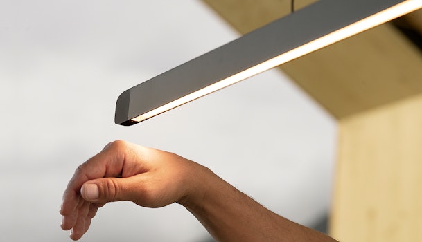 BORA horizon: de lineaire 2 in 1 hanglamp.