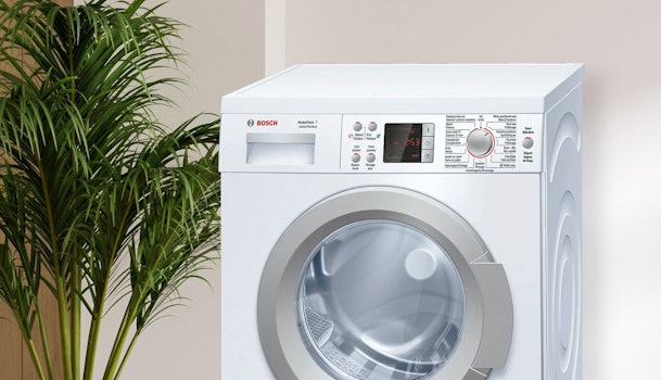 Bosch Avantixx 7 wasmachine met VarioPerfect naast kamerplant