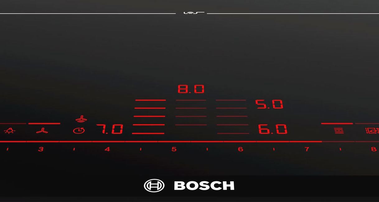 Touchbediening met cijferbalk en indicaties op het glas van een Bosch kookplaat