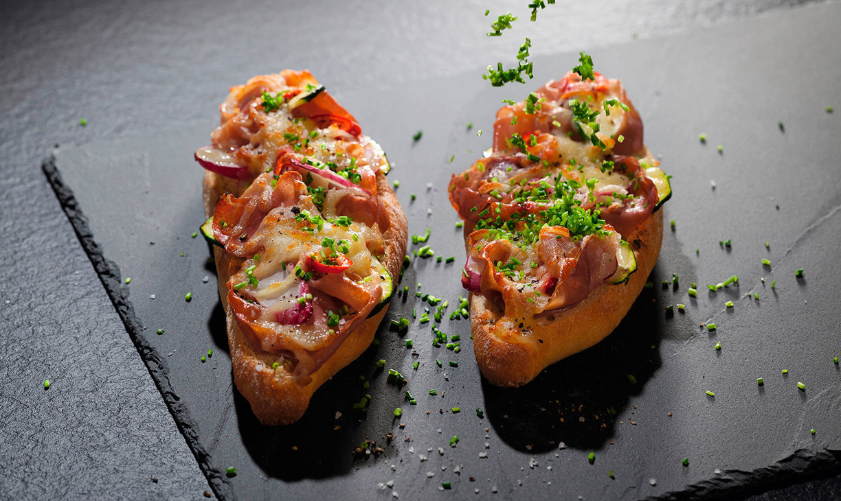 Een AEG combimagnetron combineert warmelucht met de snelheid van een magnetron.