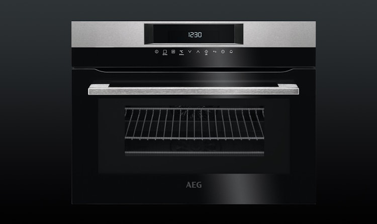 Compacte oven van AEG