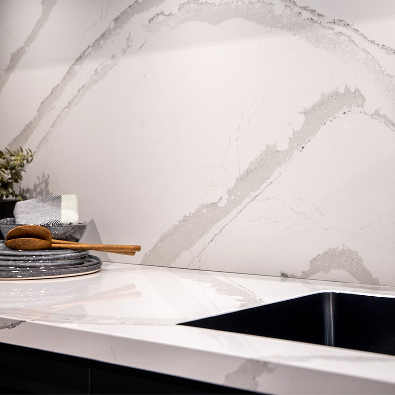 Composietstenen werkblad en achterwand