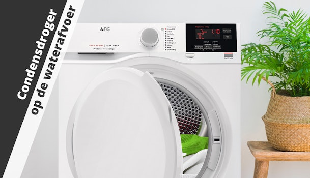 Condens droger op afvoer aangesloten.