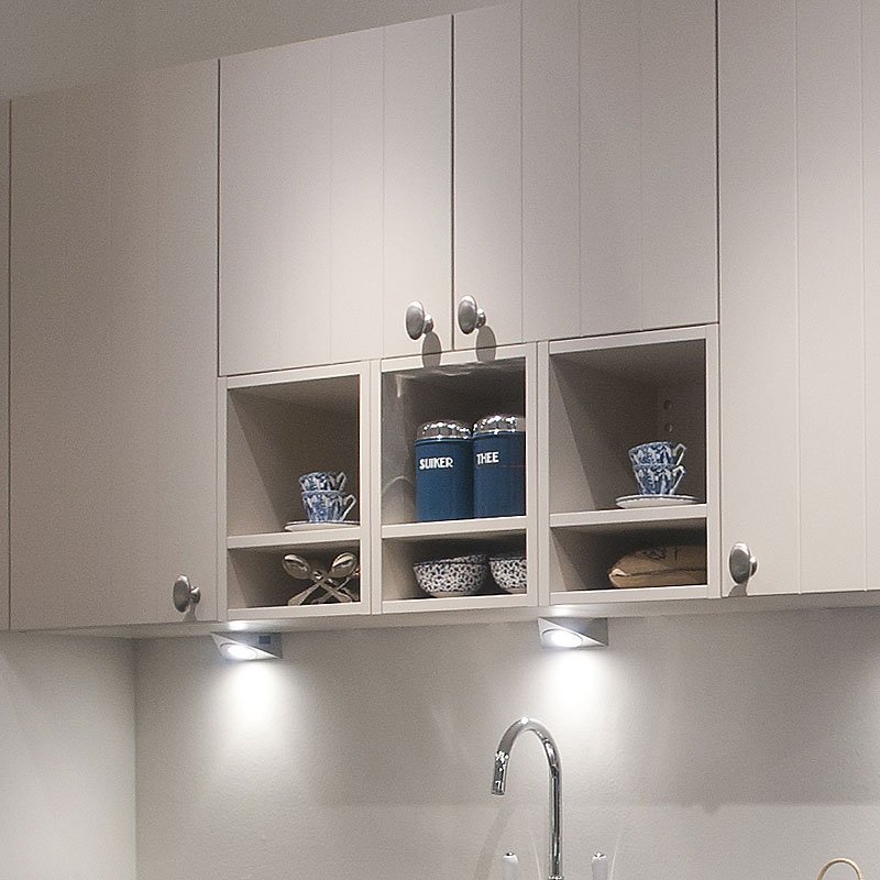 Deels open bovenkastjes