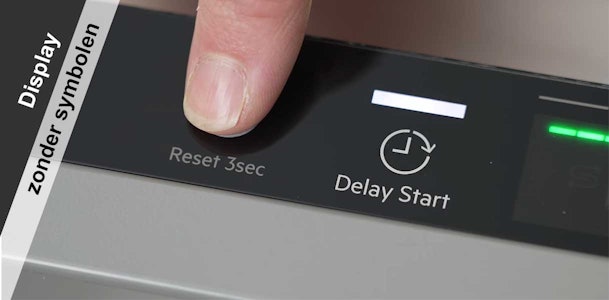AEG vaatwasser bedieningspaneel detail met Reset 3sec knop en Delay Start functie met klok symbool