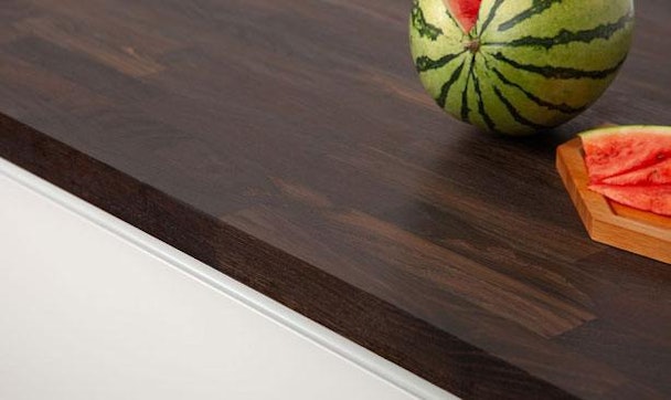 Donker eiken aanrechtblad