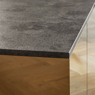 Donkergrijs keramisch werkblad