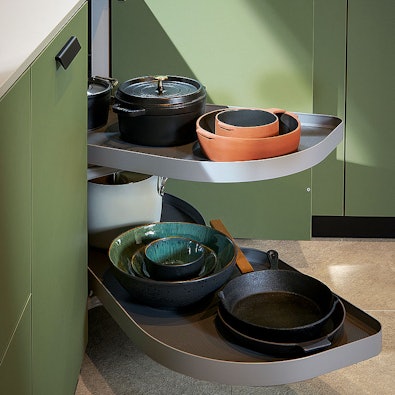 Draaiplateaus voor potten en pannen
