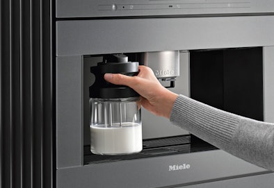 Miele koffiemachine met EasyClick-melksysteem voor eenvoudig gebruik en perfecte cappuccino