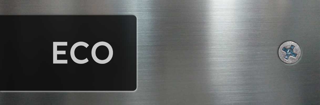 AEG vaatwasser display toont ECO programma selectie op zwart scherm