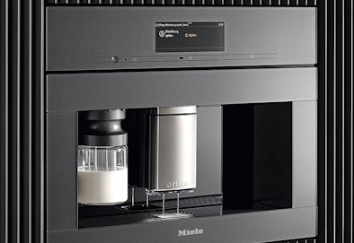 Miele inbouw koffiemachine met automatische reiniging en hygiënisch spoelsysteem