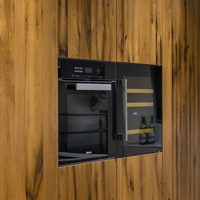 Eiken houten kastenwand