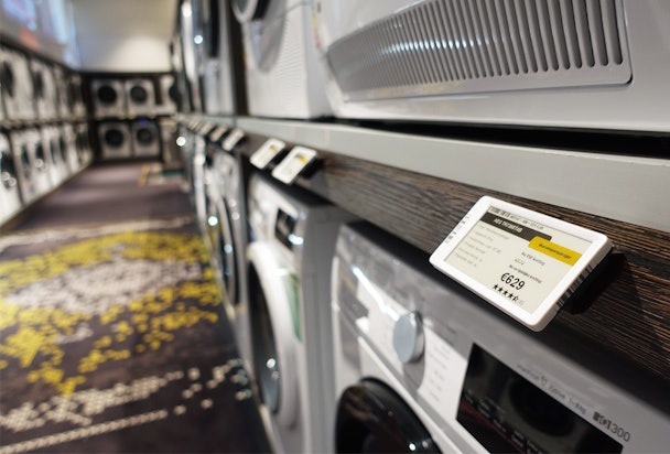 Elektronische prijs labels in onze fysieke winkels.