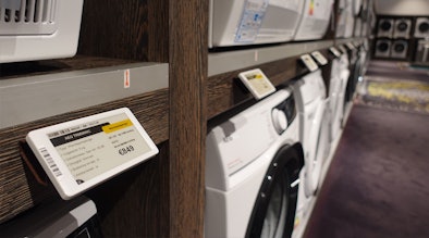 Elektronische prijs labels in onze winkels.