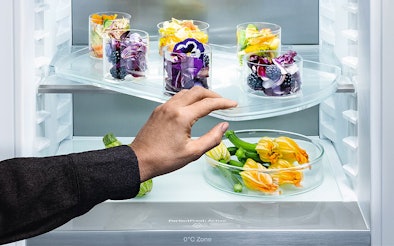 Miele FlexiTray draaibare glasplaat voor eenvoudig toegang tot alle ingrediënten