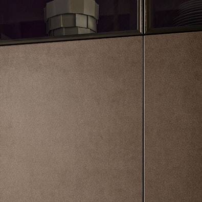 Close-up buffalo mocha keukenfront met subtiele textuur