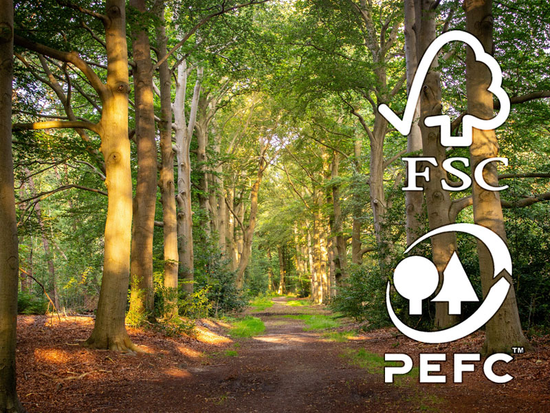 Milieuvriendelijk hout uit FSC en PEFC gecertificeerde bossen.