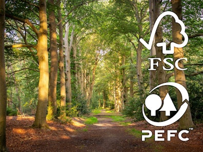 Milieuvriendelijk hout uit FSC en PEFC gecertificeerde bossen.